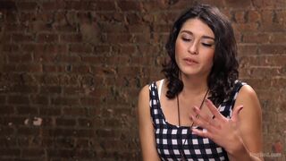 HOGTIED - Raven Rocket - Pretty Loves Pain