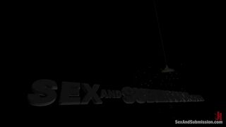 SEX AND SUBMISSION - Tiny Holes