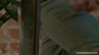 SEX AND SUBMISSION - The Gold Digger