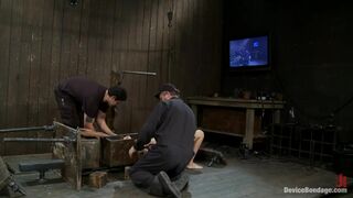 Katie Summers, Seda, and Isis Love Part 4 of 4 of the January Live Show.