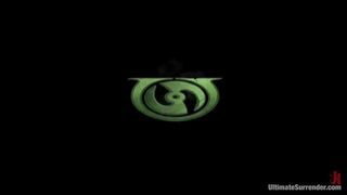 Isis "The Goddess" Love(30)vsKrystal "The Demon" Main (00)