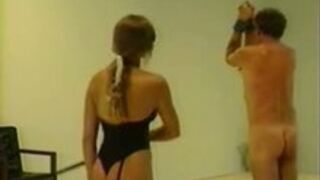 Pussy serve after whipping