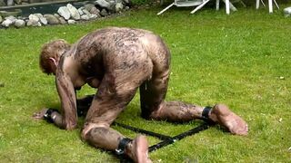 sleazy slave snatch - Outdoors
