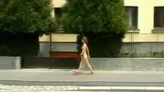 girl nude in Public
