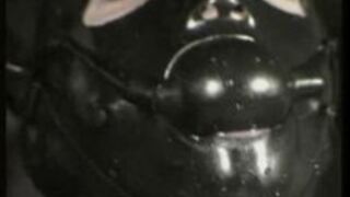 The bizarre laboratory - Latex and Fisting