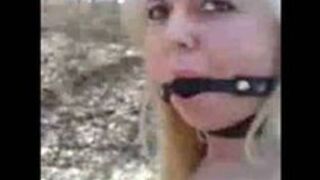 Sklavin - German Slave Masturbating Outdoors