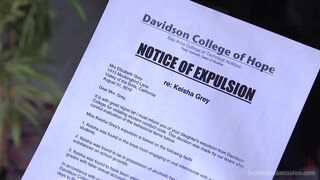 Keisha Grey vs Seth Gamble