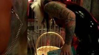 Ms Lola in Latex - Femdom