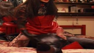 Slapping facesitting and masturbation