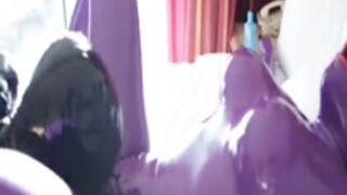 Lezdom fisting in latex