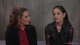 Lezdom ass Stretching