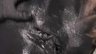 From Queensnake.com - Black 2