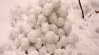 Queensnake.com - Short Snow Stories 2