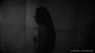 Mandy Muse - monstrous chicks Don't Pry