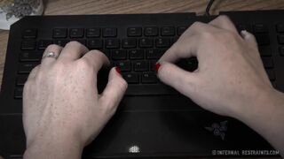 Smut Writer - Siouxsie Q