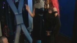 Dominas Smoke and Faceslap