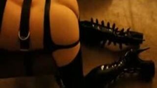 Latex Sissy ass play