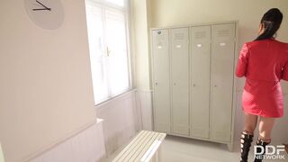 Dolly Diore S Femdom Lesbo Action In The Locker Room Makes Nisha Scream