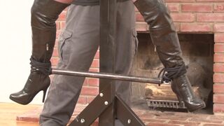 Restrained up Jewell