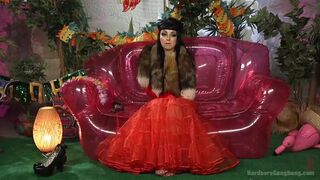 Kink Flamingos: Trailer park trash slut gangbanged by 5 horny dudes!