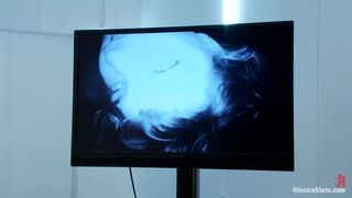 Ass Up Sensory Deprivation Electro DP!!