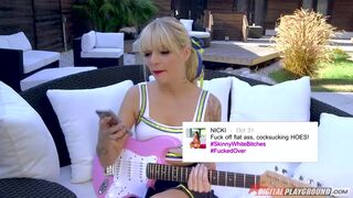 Playground The Make Up