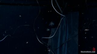 Raven Loves Electricity!