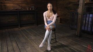 Alexis Tae: Exploring The Dark Side of Porn