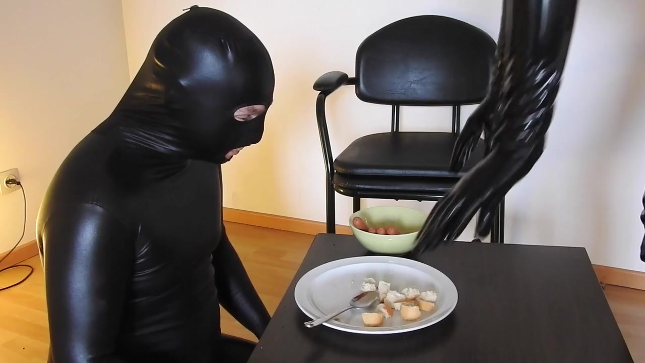 Disgusting Lunch for Male Slave