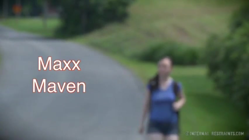 No Trespassing - Maxxx Maven