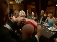 blondy humiliated in front of audience